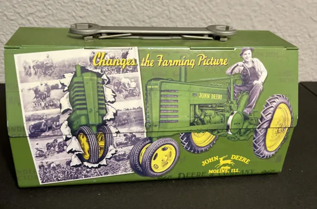 John Deere Moline Illinois Collectible Tin Mini Lunch Box Tractor Farm -N