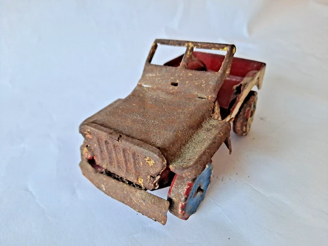 La Jeep Willys militaire miniature par Eko au 1/88e H0 HO