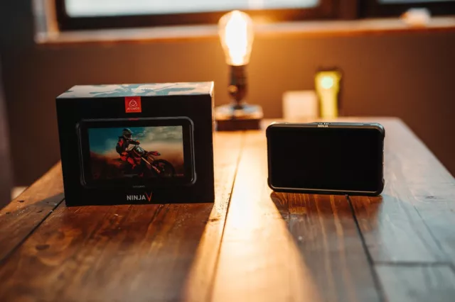 Atomos Ninja V 5" 4K HDMI Recording Monitor - Black - With 256gb Atom X SSD Atomos Ninja V 5" 4K HDMI Recording Monitor - Black - With 256gb Atom X SSD