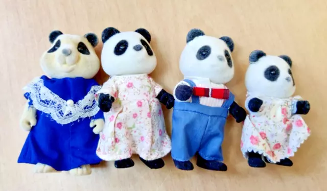 Sylvanian Families Panda Family Figures x 4