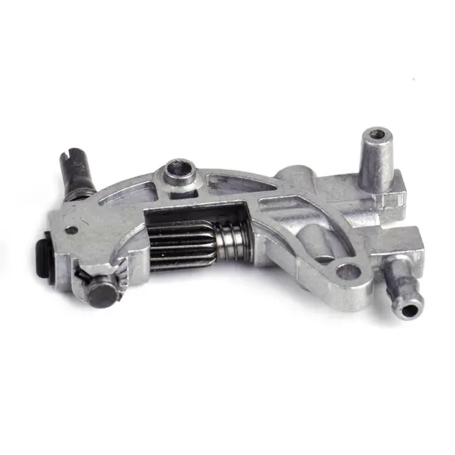 Oil Pump Replacement fit for Chinese Chainsaw 4500 5200 5800 45CC 52CC 58CC Lp 3