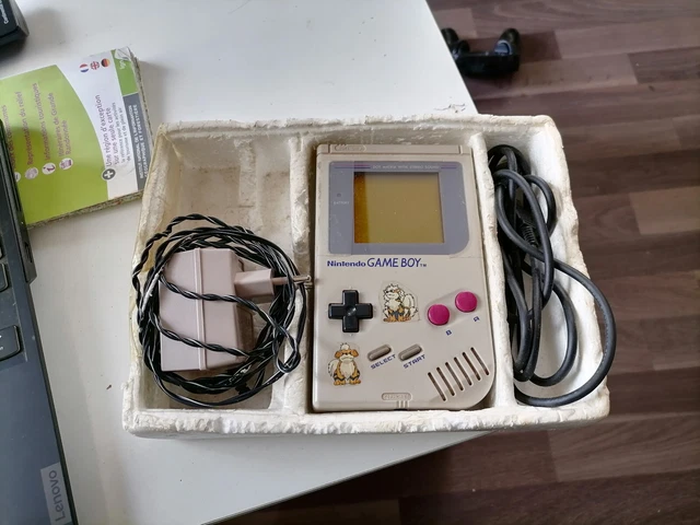 game boy pack complet en boite : game boy + cable d'alimentation + cable link 2