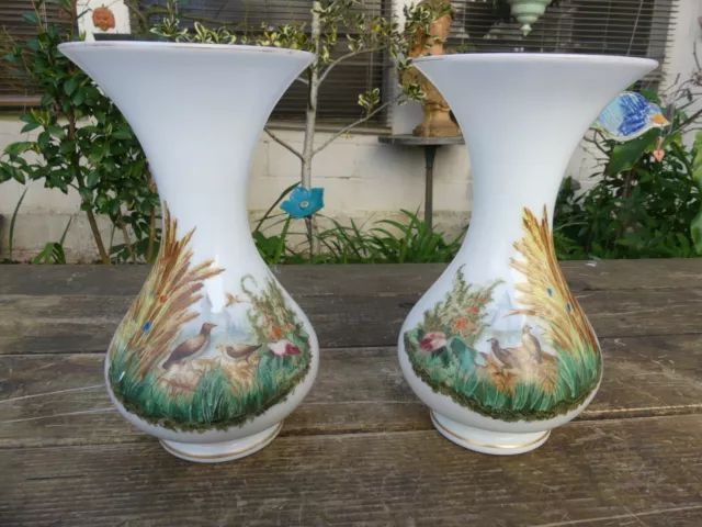 Paire de Vases en Opaline décor de Chateau Gibier vers 1950 French Antiques 24,5