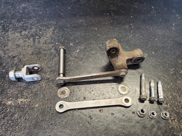 2005 SUZUKI GSXR 600 GSXR600 GSXR-600 REAR SHOCK linkage suspension dog bones