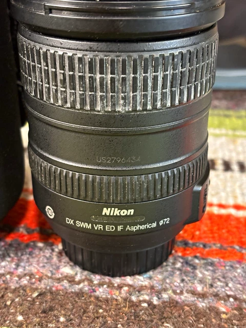 NIKON AF-S DX NIKKOR 18-200mm f/3.5-5.6G ED VR Zoom Lens 72mm