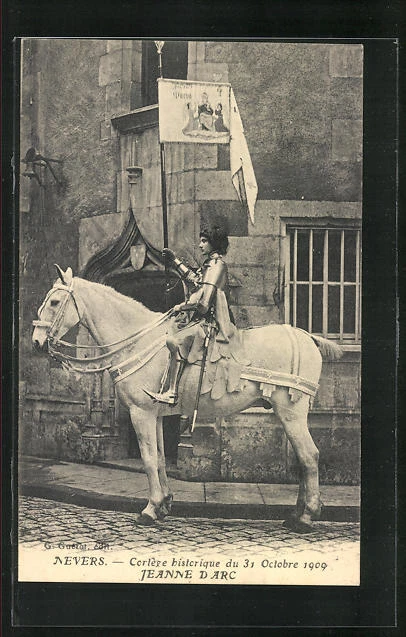 CPA Nevers, Cortège historique 1909, Jeanne d´Arc