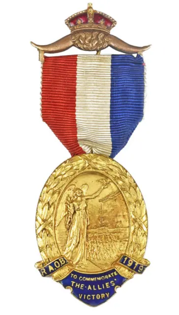 World War One Royal Anteluvian Order Buffaloes RAOB 1919 Peace Medal
