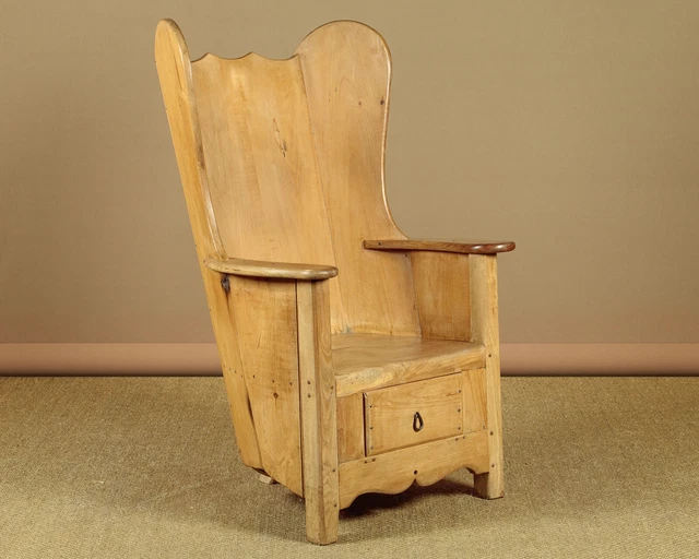 Vintage Rustic Pine & Elm Lambing Chair