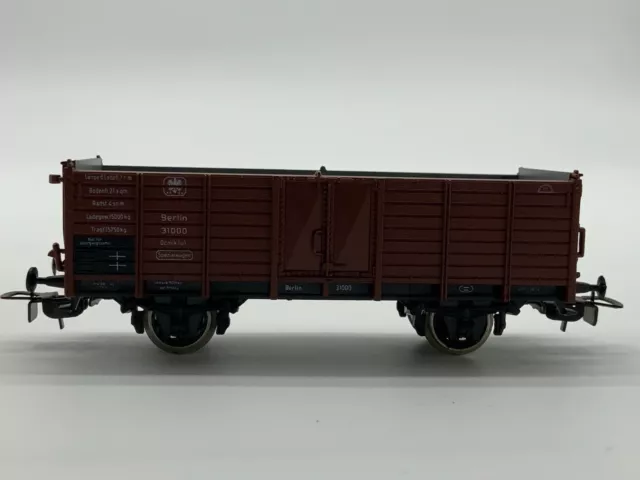 Modelleisenbahn Wagen Waggon Güterwagen Piko Berlin 31000