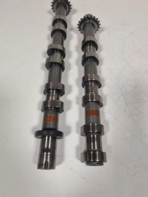 Land Rover Discovery 3 04-09 2.7 TDV6 Right Camshaft (Pair) 4R8Q6A272 4R8Q6A270