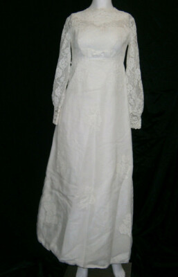 Wedding Gown Dress Ivory Old Fashion Vintage Size 2 Empire Pearls Lace Sleeves