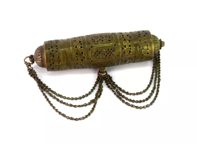 Antique Rare Beautiful Unique Shape Betel Lime Paste Box With Chain i22-65