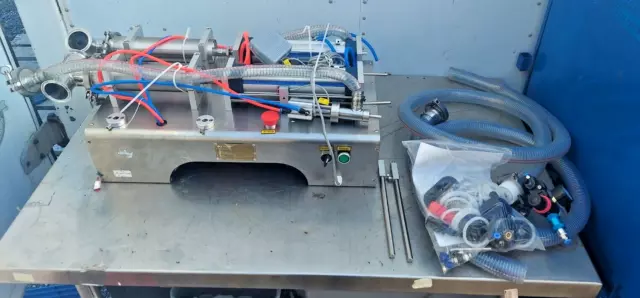 Vevor Double Head Pneumatic Liquid Filling Machine PN: G2WY 50-500ml