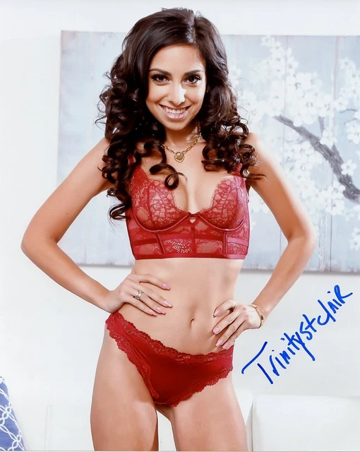Trinity St. Clair ADULT FILM In Person Signed Photo UACC