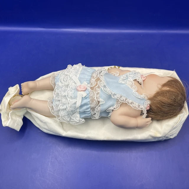 Ashton Drake Mini  “Good As Gold” Porcelain Doll Vintage 1997 Titus Tomescu 10