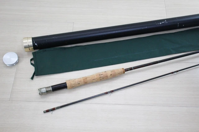 POWELL LIGHT TOUCH 805-3 Fly Rod 8' 5wt 3pc w/ Tube Excellent