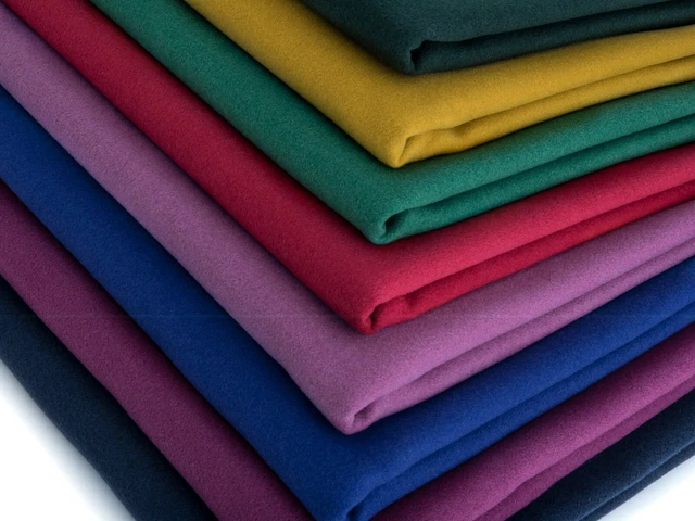 Tissu Marchiano Pour Robe élégante - 50 Cm X 150 Cm - Polyester/élasthanne - Uni