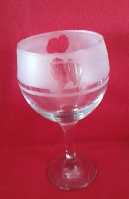 Hand Etched Gin glass Balloon, dog, Pomeranian, pom, gift