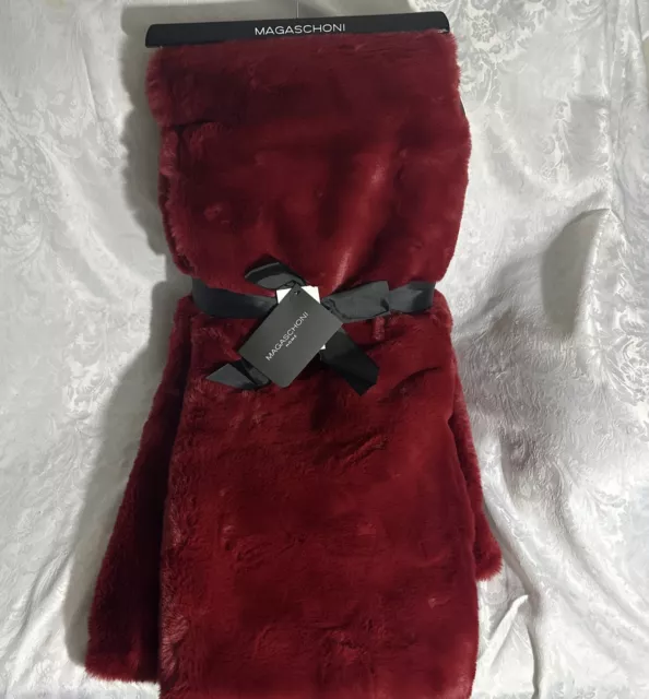 Magaschoni throw blanket clearance