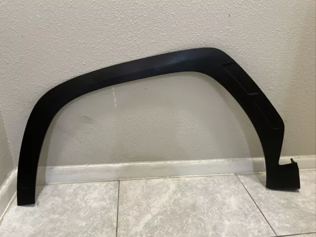 2022-2023 Hyundai Tucson Front Left Driver Side Fender Molding Oem