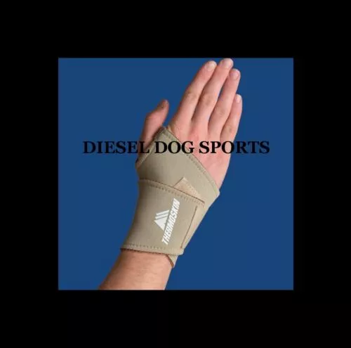 Thermoskin Universal Wrist Wrap Wrist Support Brace