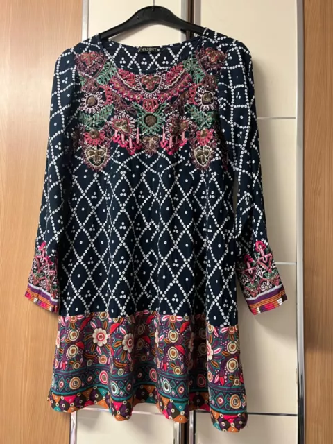 Pakistanische Köeidung / Indische Kleidung