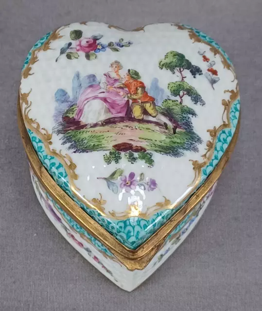 19th Century Edme Samson Paris Hand Painted Watteau Scene Aqua Gold Trinket Box