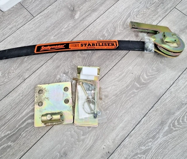 NEW GENUINE SNAKEMASTER Towsure Caravan Trailer Stabiliser Kit 63.55