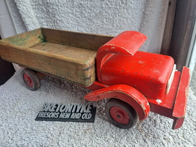 Lot De 3 Anciens Jouets En Bois Animaux Années 60 – Grue Et Figurines Vintage – Collection Rétro