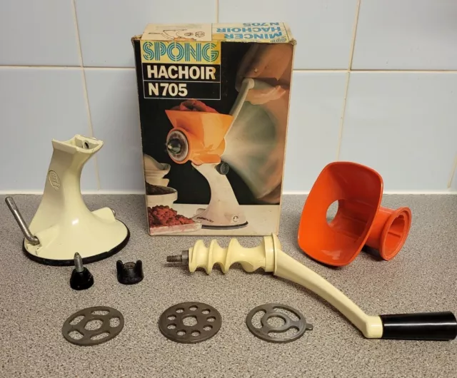 Vintage Spong N705 Mincer Meat Grinder 3 Fittings With Box, Excellent Condition.