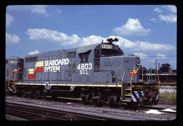 Original Slide - SCL Seaboard Coast Line 4803 GP7 SBD Colors Atlanta GA 10-85