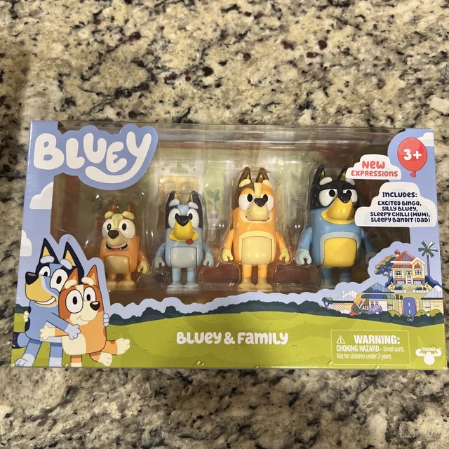 BLUEY AND FAMILY Figure 4Pack, mum (Chilli), Bluey, Bingo, Dad (Bandit
