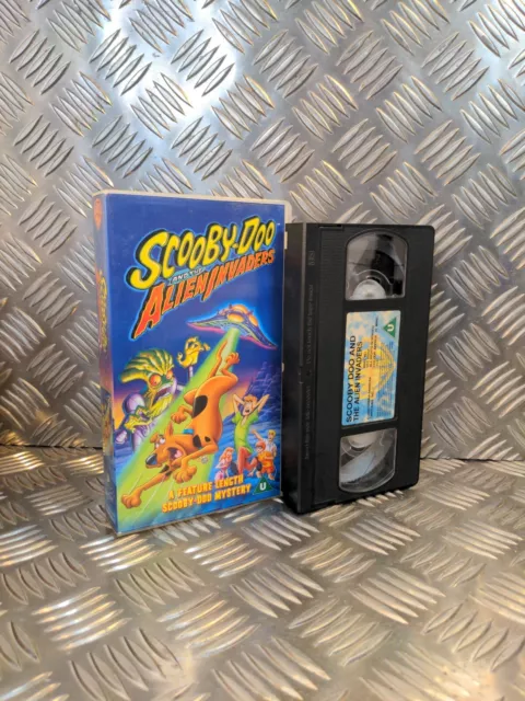 Scooby Doo And The Alien Invaders - Collectable VHS - 2000 Video Tape And Case