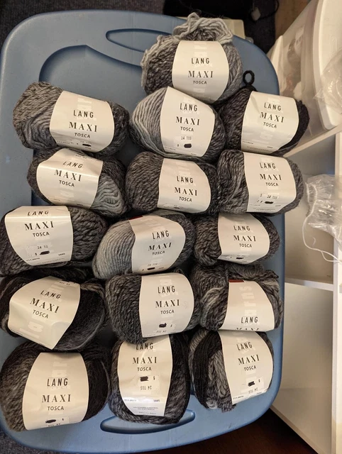 Lang Tosca Maxi, 53% wool, 45% alpaca, 50g., 92 m., US 7, 16 balls, one lot. Lang Tosca Maxi, 53% wool, 45% alpaca, 50g., 92 m., US 7, 16 balls, one lot.