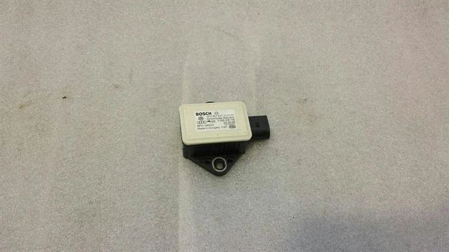 Capteur Vitesse ESP YAW TURN Arotzelox - Compatible Mercedes W163 W203 R170 ML/SLK/CLK/Classe A - Ref A0035422318