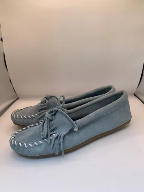 Minnetonka Moccasins Women's Size 7 Kilty Loafers Flats Slip On Light blue Suede Minnetonka Moccasins Women's Size 7 Kilty Loafers Flats Slip On Light blue Suede