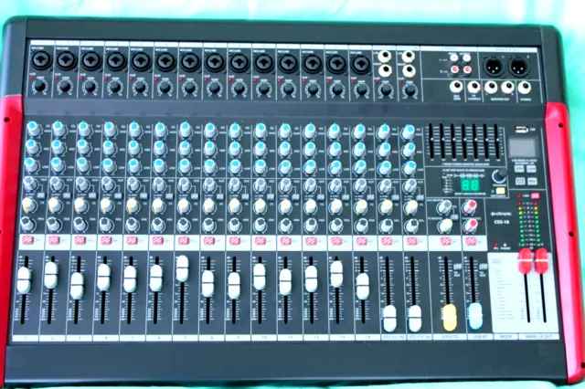 Citronic 170-885 Compact mixing Console with DSP