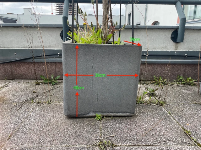 5 frostbeständige Pflanzbehälter für den Aussenbereich Maße: 49cmx49cmx50cm