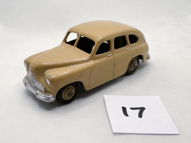 Vintage Dinky Toys # 40E Standard Vanguard First Casting Diecast 1948 Repainted