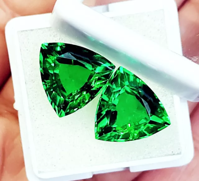 Loose Gemstone 18 Ct Natural Tsavorite Garnet Trillion Shape Pair Certified R551