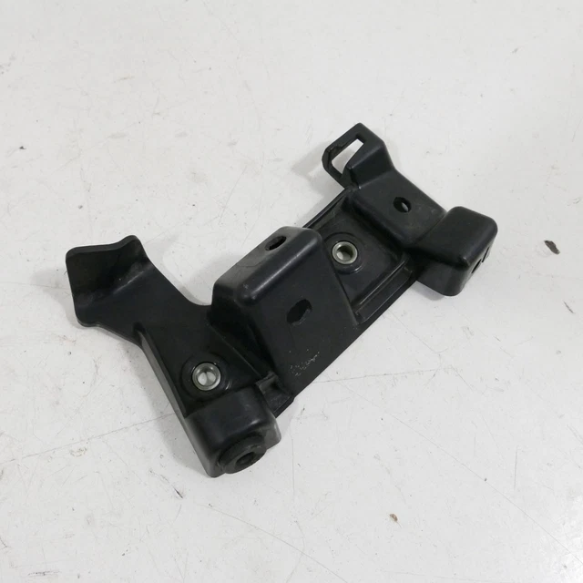 YAMAHA YZF-R6 RJ11 Ez :0 7 Frame Bracket Frame Strut Mount 45068 £15.60 ...