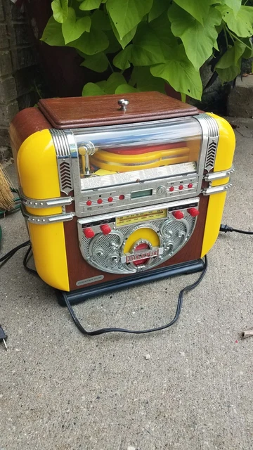 JUKEBOX Vintage-Style Polyconcept AM/FM Radio & CD Player. Tested + works great!