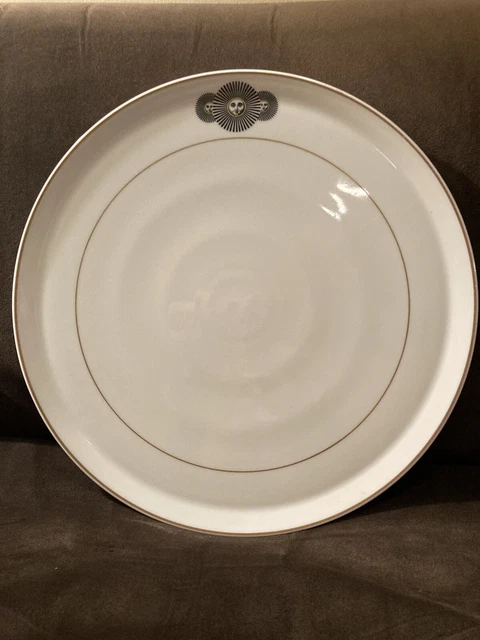 Beautiful Large Rosenthal ￼Studio Line Piero Fornasetti Medusa Charger Server