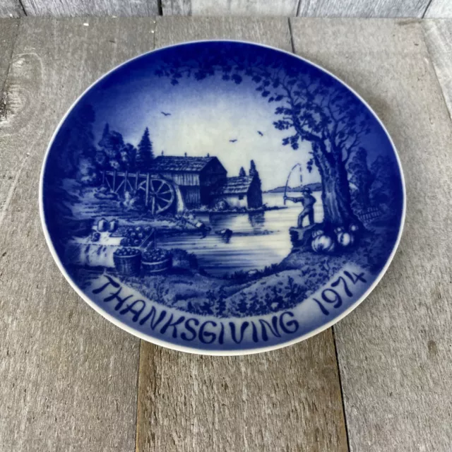 Bareuther Waldsassen 1974 Thanksgiving Plate