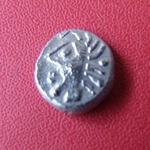 M48-Celtic Vindelici obol