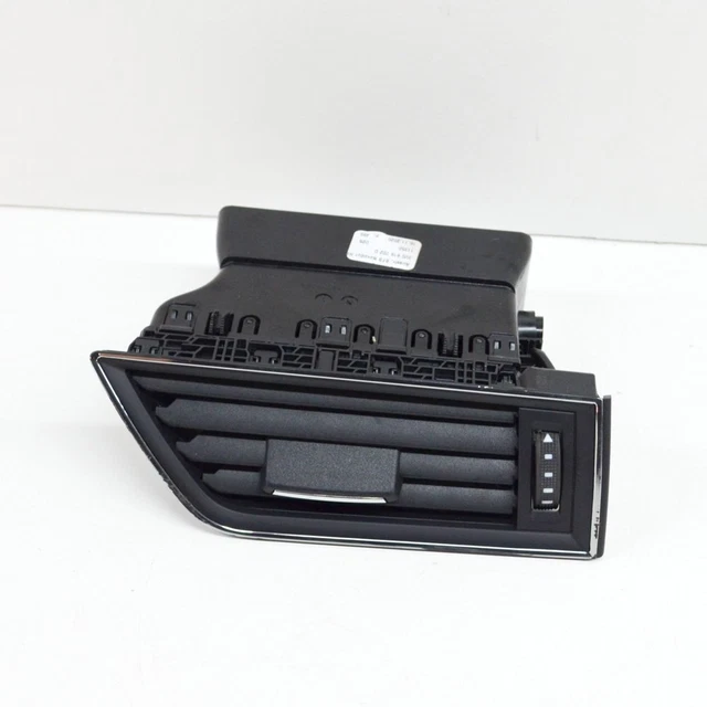 Grille D'Aération Tableau De Bord Audi A3/S3 8P (2008-2012) - Noir Chromé ABS, Réf. OEM 8P0820901C