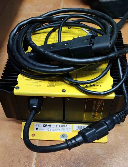 Cargador baterias buggy Yamaha Golf 48V Battery charger Delta-q genuine