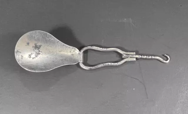 Vintage Folding Shoe Horn & Button Hook -Patent date 8-24-15