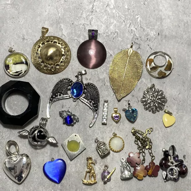 JOB LOT Costume Jewellery Pendants Vintage/Modern Metal Glass Craft Re-Purpose