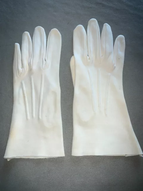 Paire de gants vintage pour femme en peau, blanc , taille 6 1/2